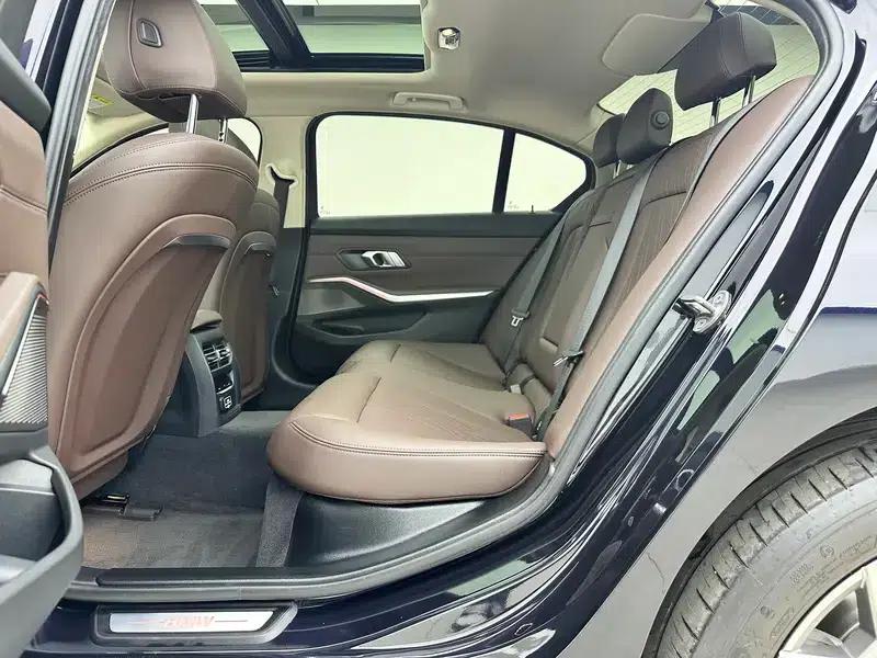 BMW i3 2022 eDrive35L — миниатюра 16