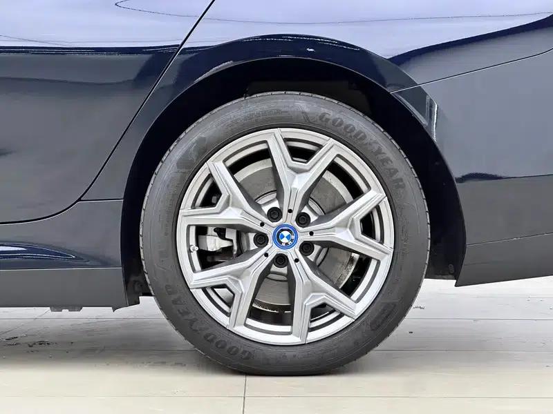 BMW i3 2022 eDrive35L — миниатюра 6
