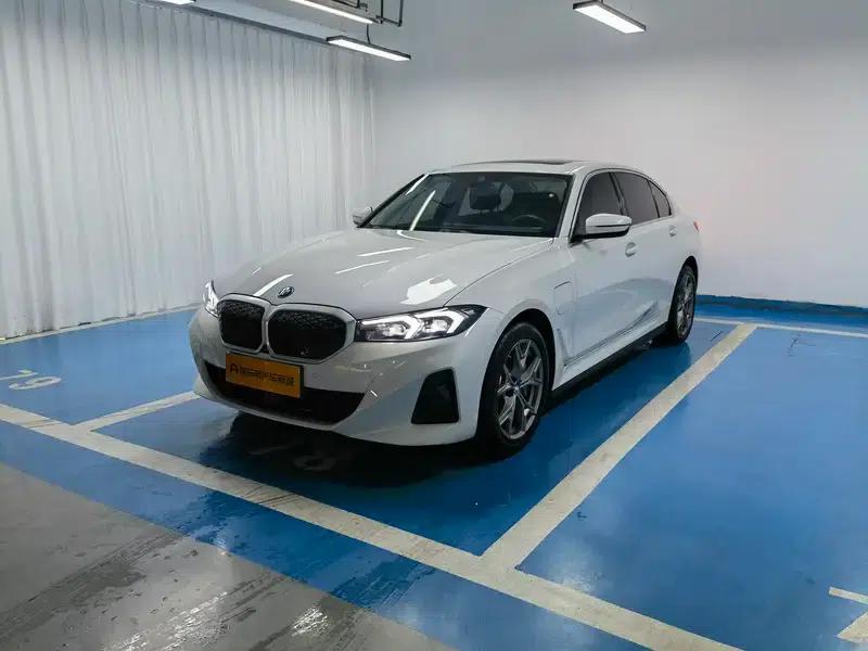 BMW i3 2025 eDrive35L — миниатюра 1