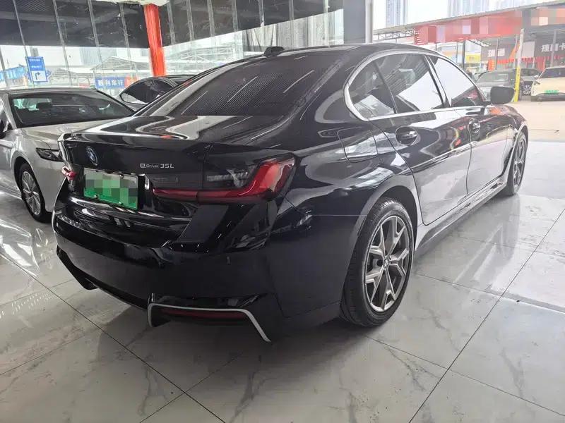 BMW i3 2025 eDrive35L — миниатюра 6