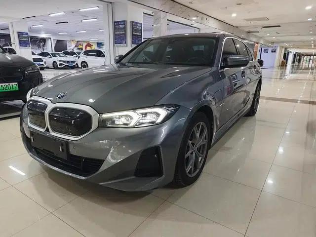 BMW i3 2025 eDrive35L