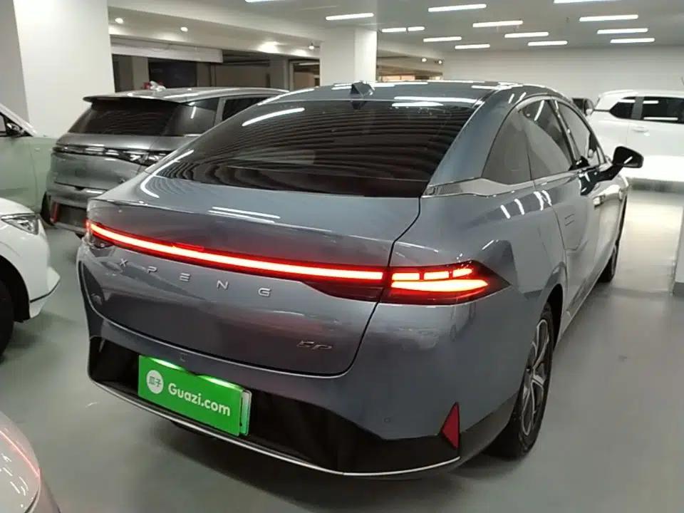 XPeng P5 2023 Smart Drive Edition — миниатюра 6