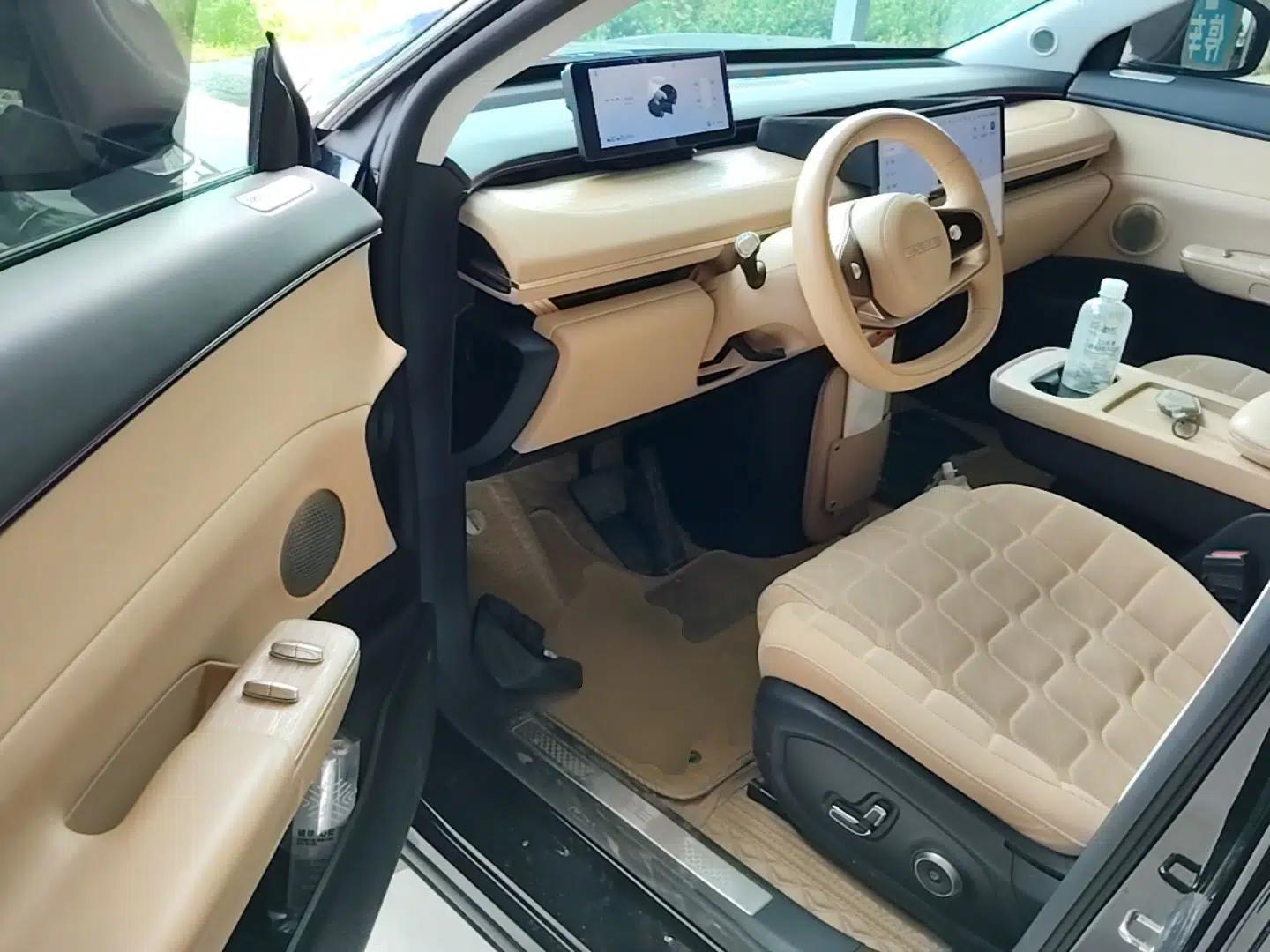 EXEED Star Era ET 2024 Range-Extended 200 Pro — миниатюра 18