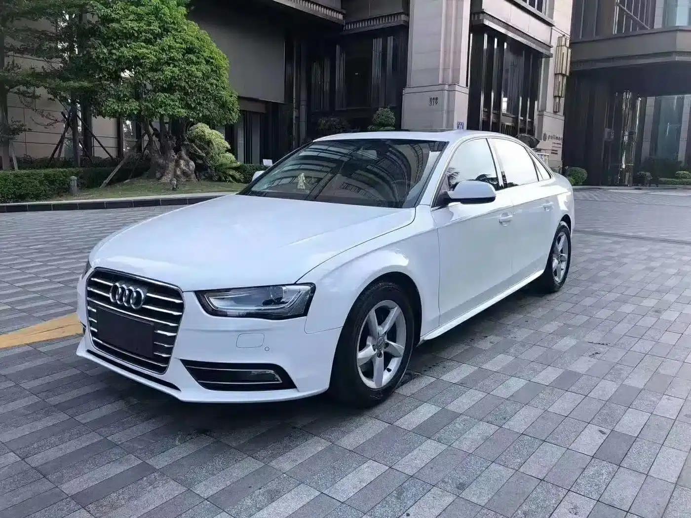 Audi A4L 2013 35 TFSI Automatic Technology Edition — миниатюра 2