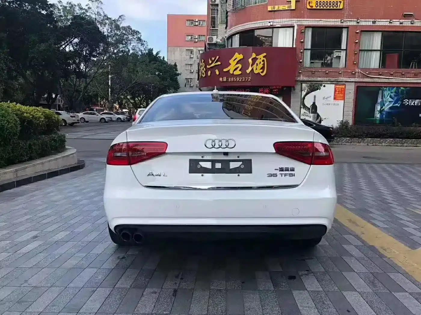 Audi A4L 2013 35 TFSI Automatic Technology Edition — миниатюра 8
