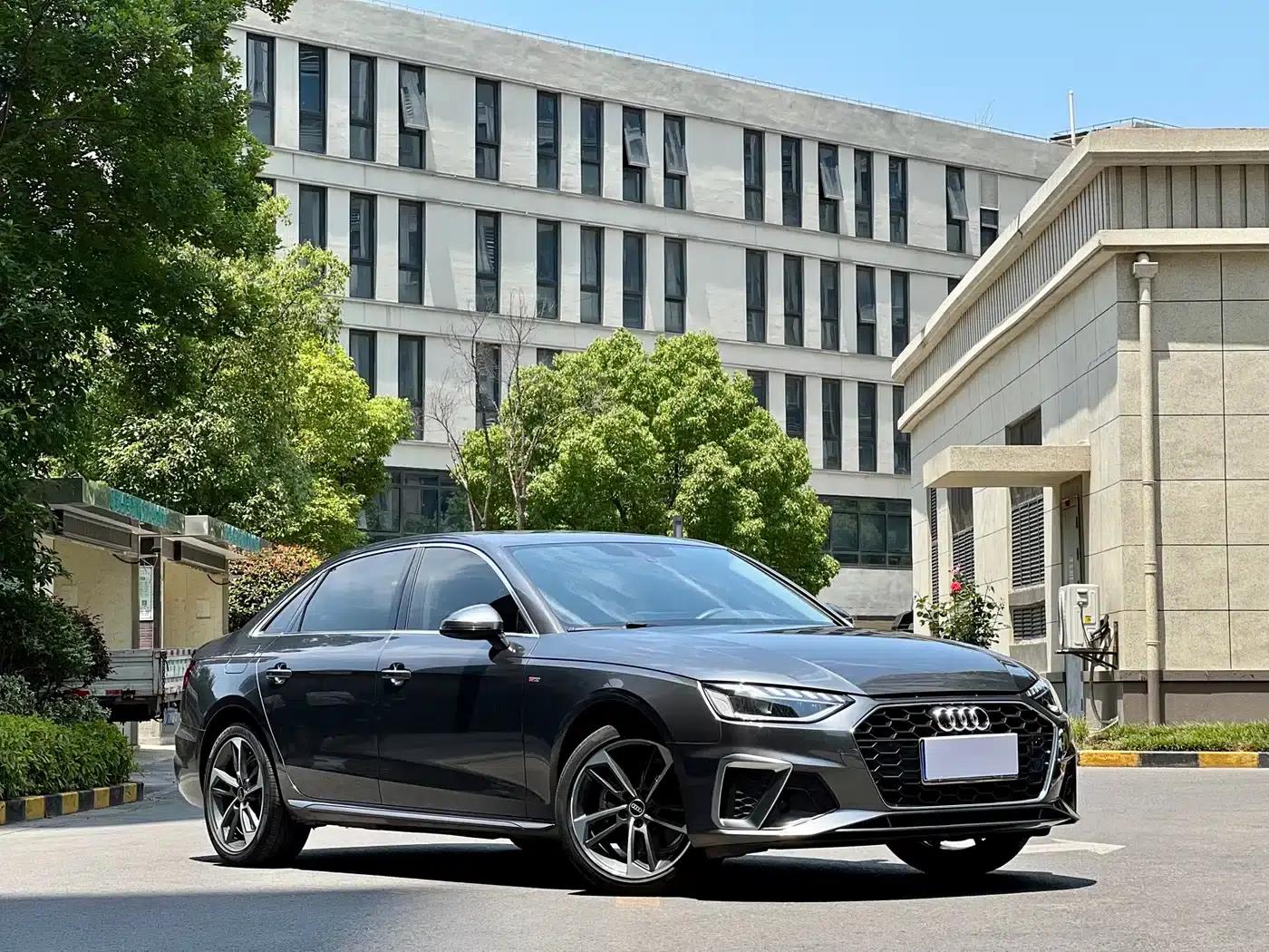 Audi A4L 2022 40 TFSI Fashion Dynamic Edition — миниатюра 3