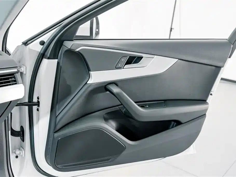 Audi A4L 2020 40 TFSI Fashion Dynamic Edition — миниатюра 13