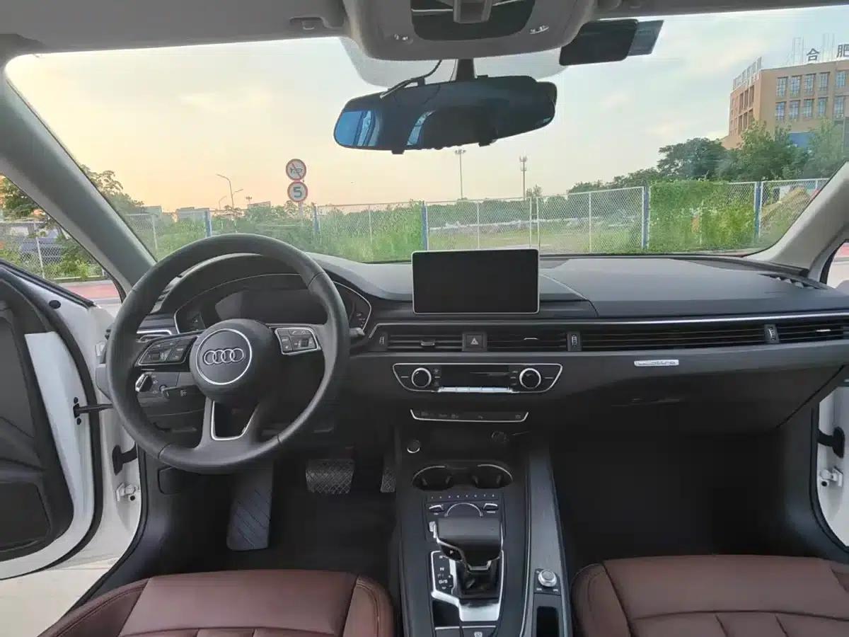 Audi A4L 2017 Plus 45 TFSI quattro Sport — миниатюра 13