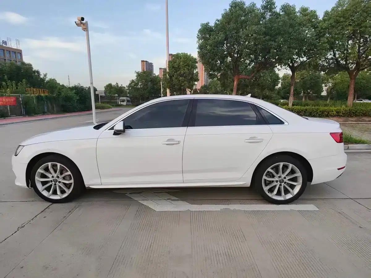 Audi A4L 2017 Plus 45 TFSI quattro Sport — миниатюра 7