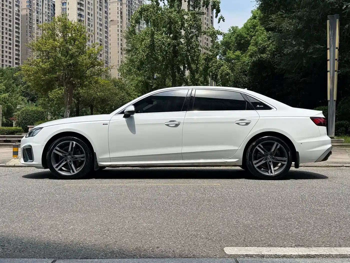 Audi A4L 2020 40 TFSI Fashion Dynamic Edition — миниатюра 7