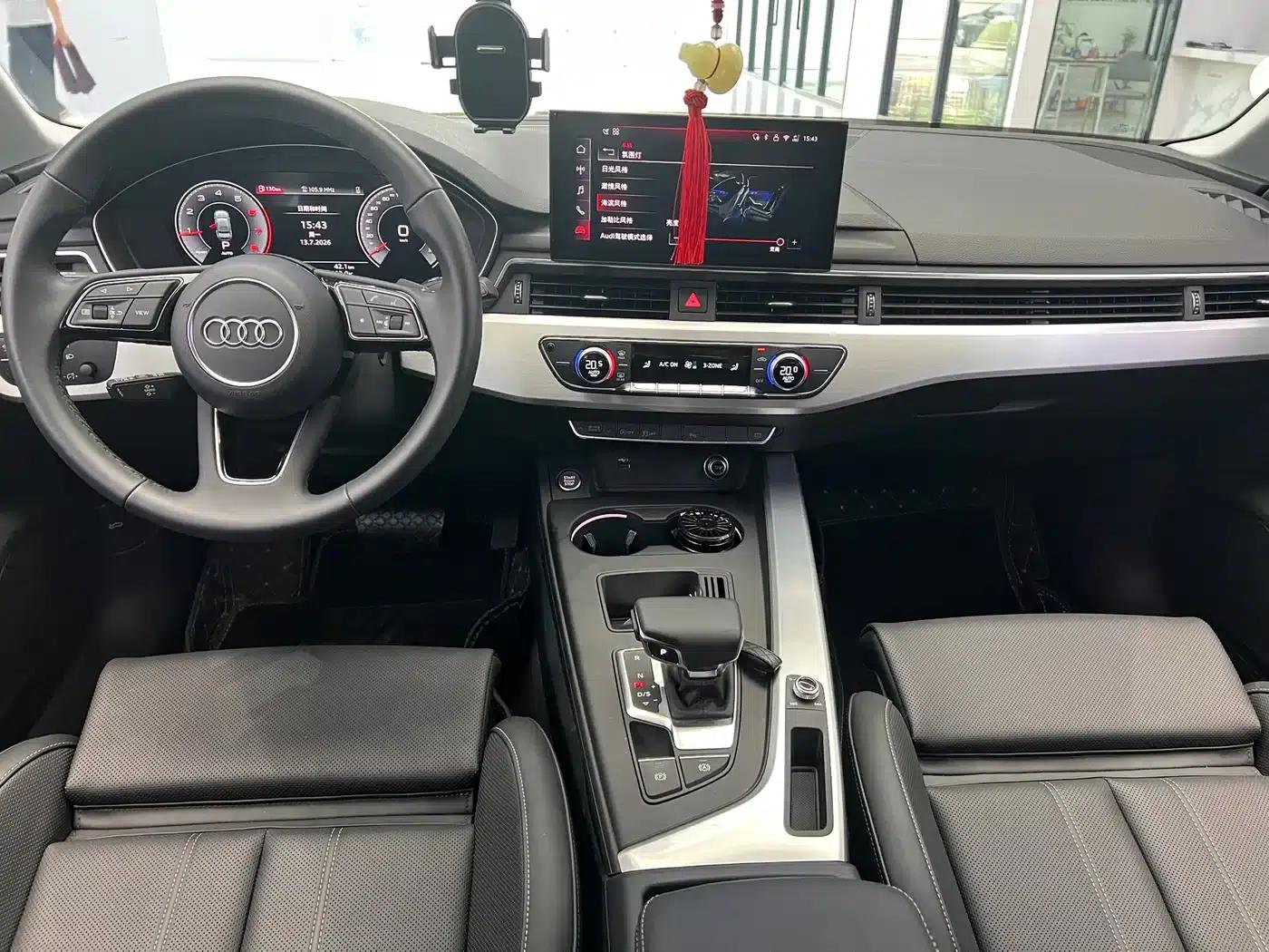 Audi A4L 2025 2 Million Unit Enjoyment Edition 40 TFSI Fashionable and Dynamic Model — миниатюра 6