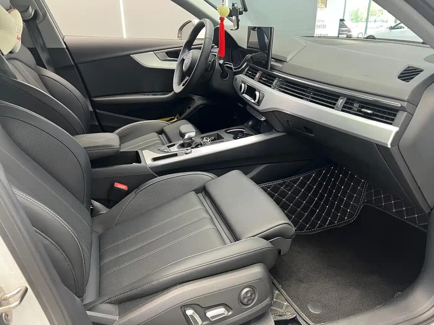 Audi A4L 2025 2 Million Unit Enjoyment Edition 40 TFSI Fashionable and Dynamic Model — миниатюра 9