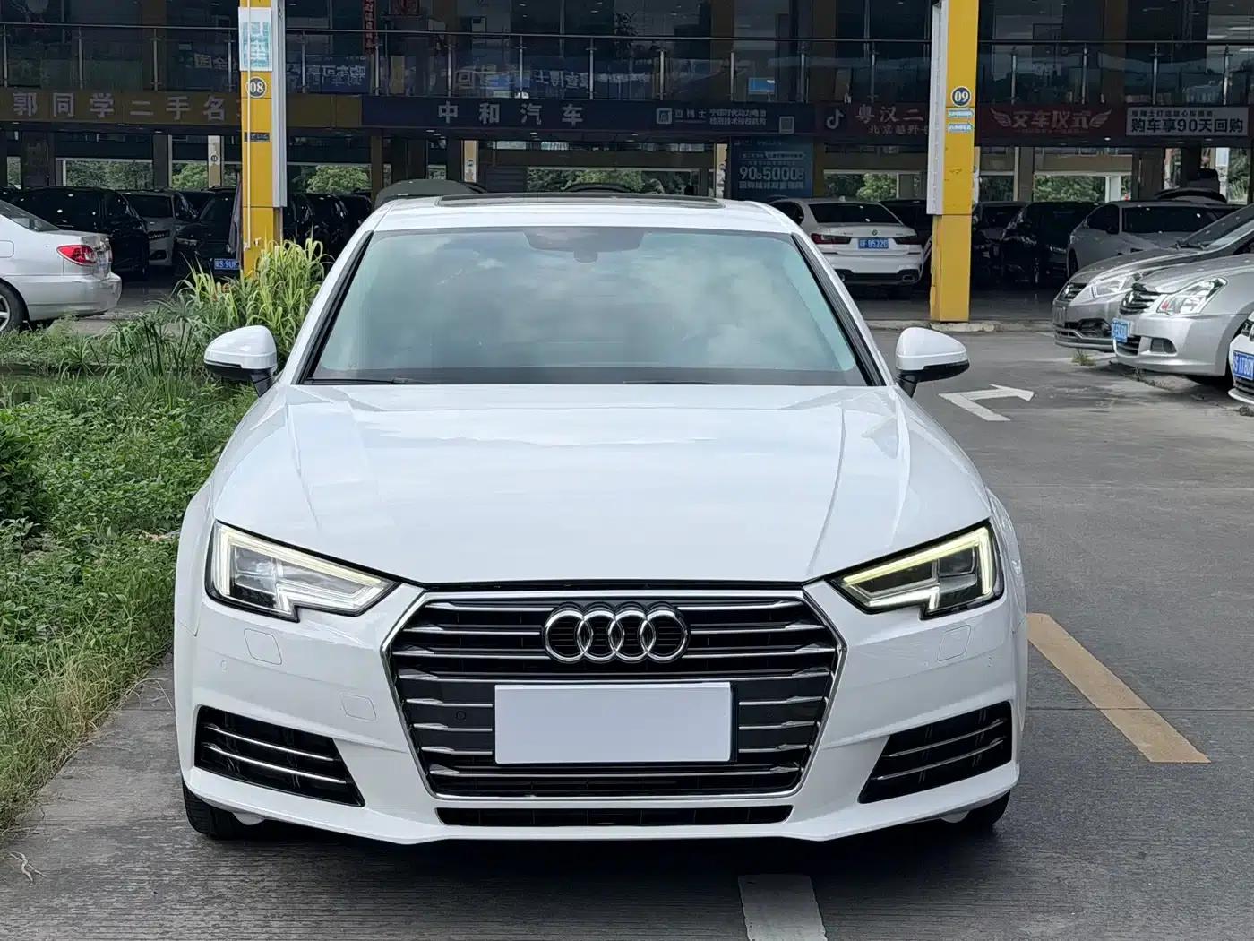 Audi A4L 2017 Plus 45 TFSI quattro Fashion Edition — миниатюра 2