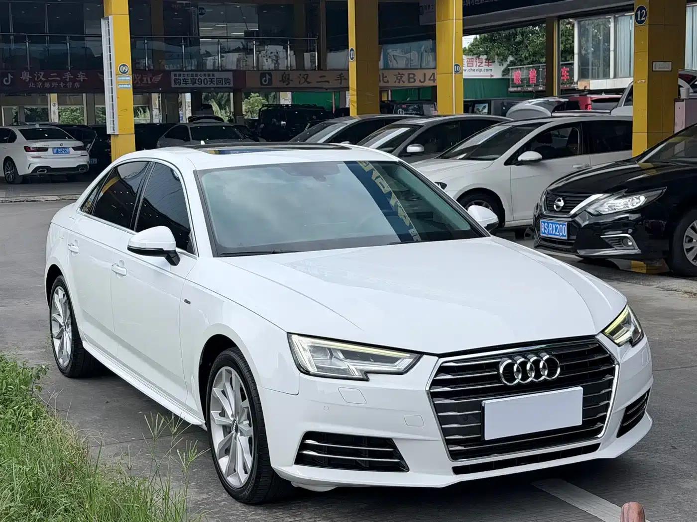 Audi A4L 2017 Plus 45 TFSI quattro Fashion Edition — миниатюра 3