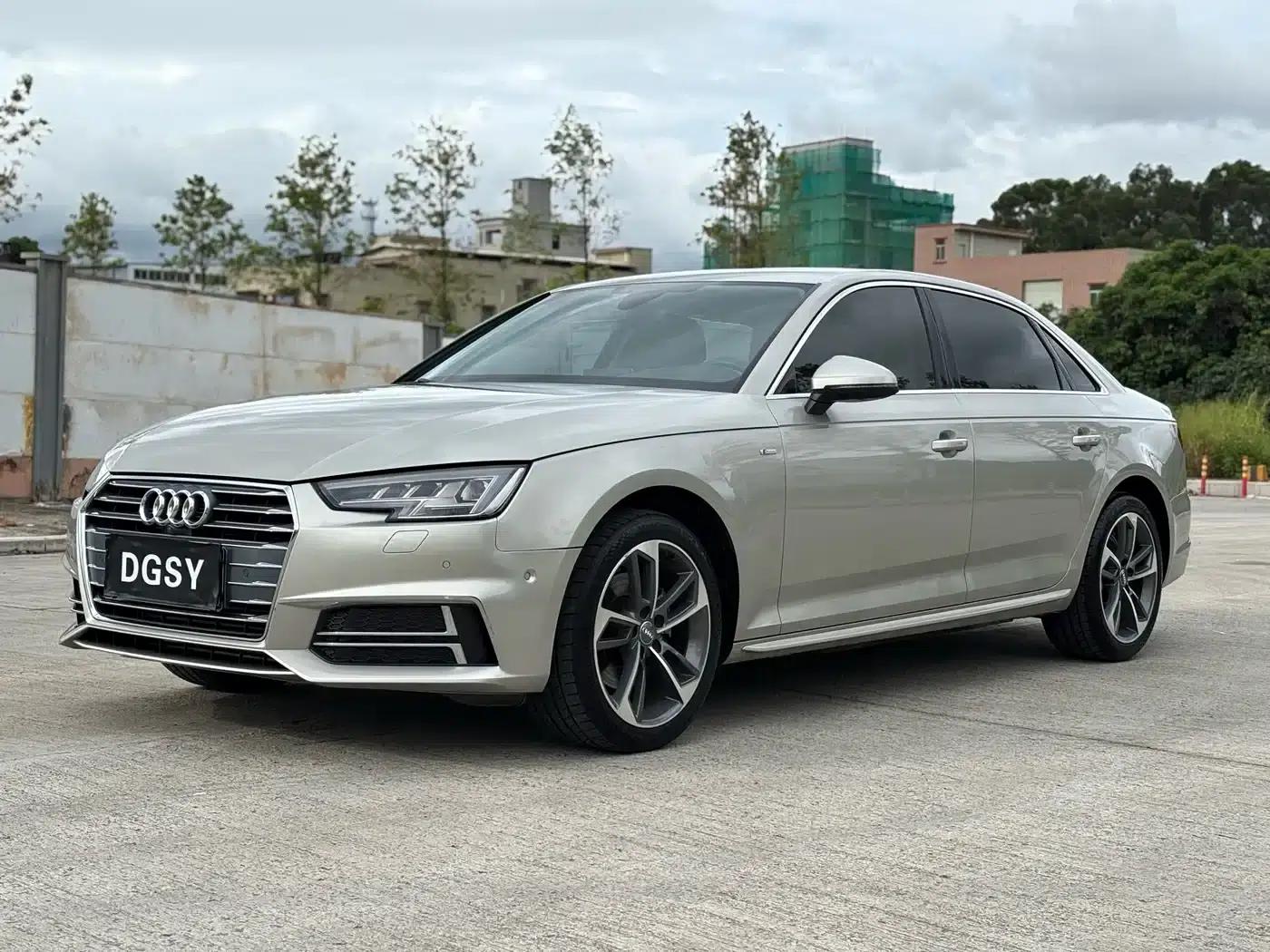 Audi A4L 2018 30th Anniversary Edition 40 TFSI Sport — миниатюра 1