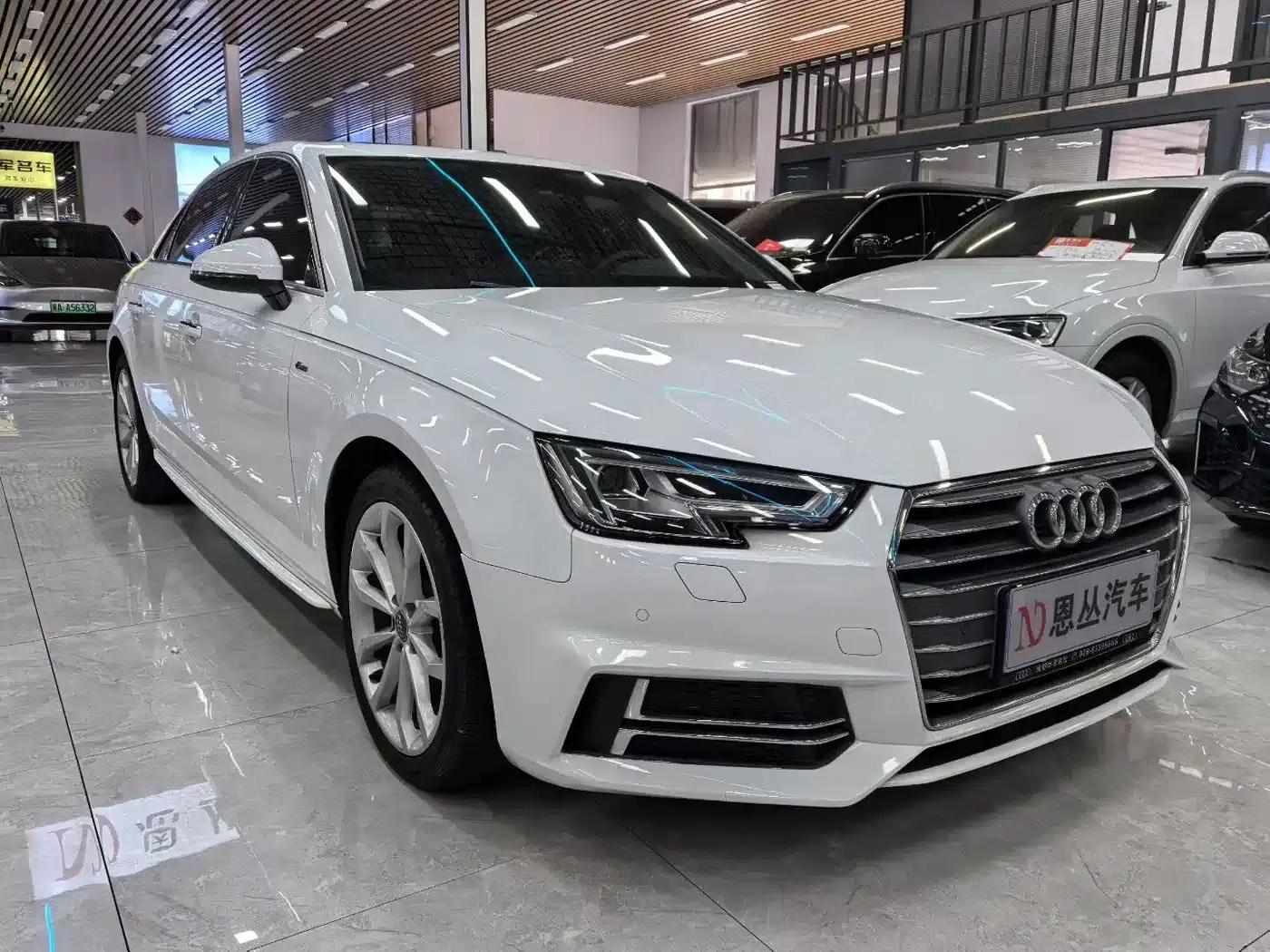 Audi A4L 2018 30th Anniversary Edition 40 TFSI Fashion Model — миниатюра 3