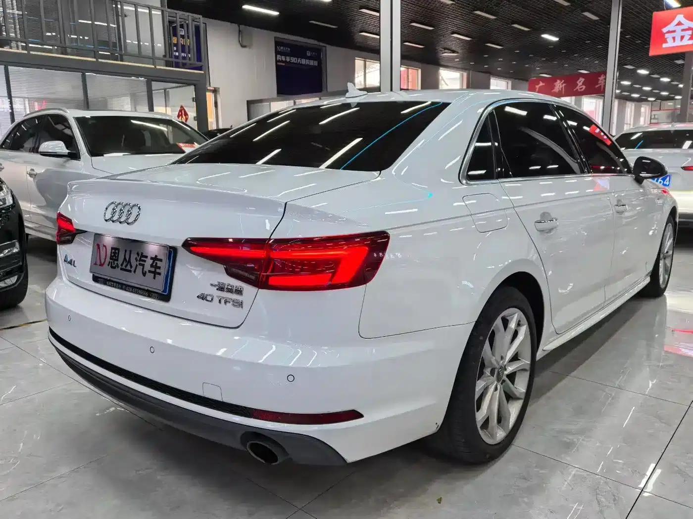 Audi A4L 2018 30th Anniversary Edition 40 TFSI Fashion Model — миниатюра 8