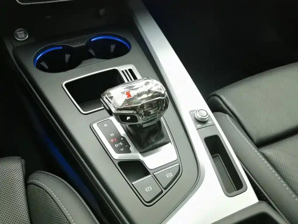 Audi A4L 2020 40 TFSI Fashion Dynamic Edition — миниатюра 13