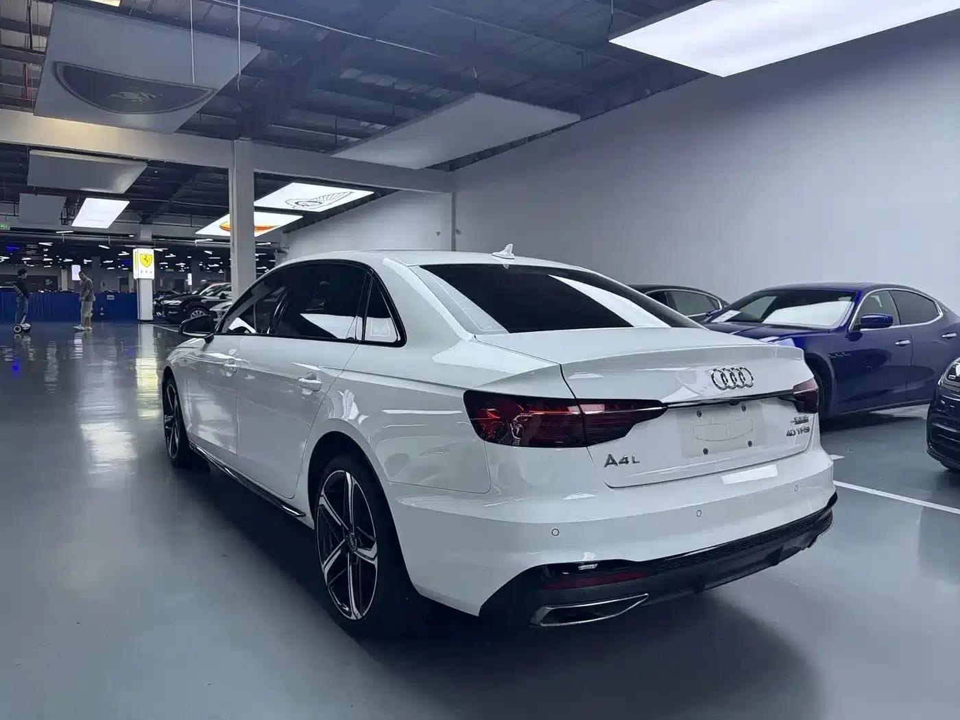 Audi A4L 2025 2 Million Unit Enjoyment Edition 40 TFSI Luxury Dynamic Model — миниатюра 13
