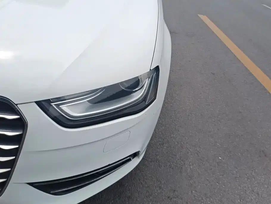 Audi A4L 2013 35 TFSI Automatic Standard Edition — миниатюра 5