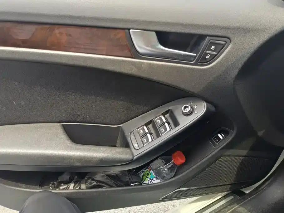 Audi A4L 2013 35 TFSI Automatic Standard Edition — миниатюра 7