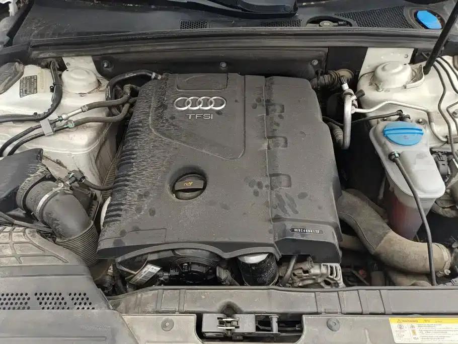 Audi A4L 2013 35 TFSI Automatic Standard Edition — миниатюра 10