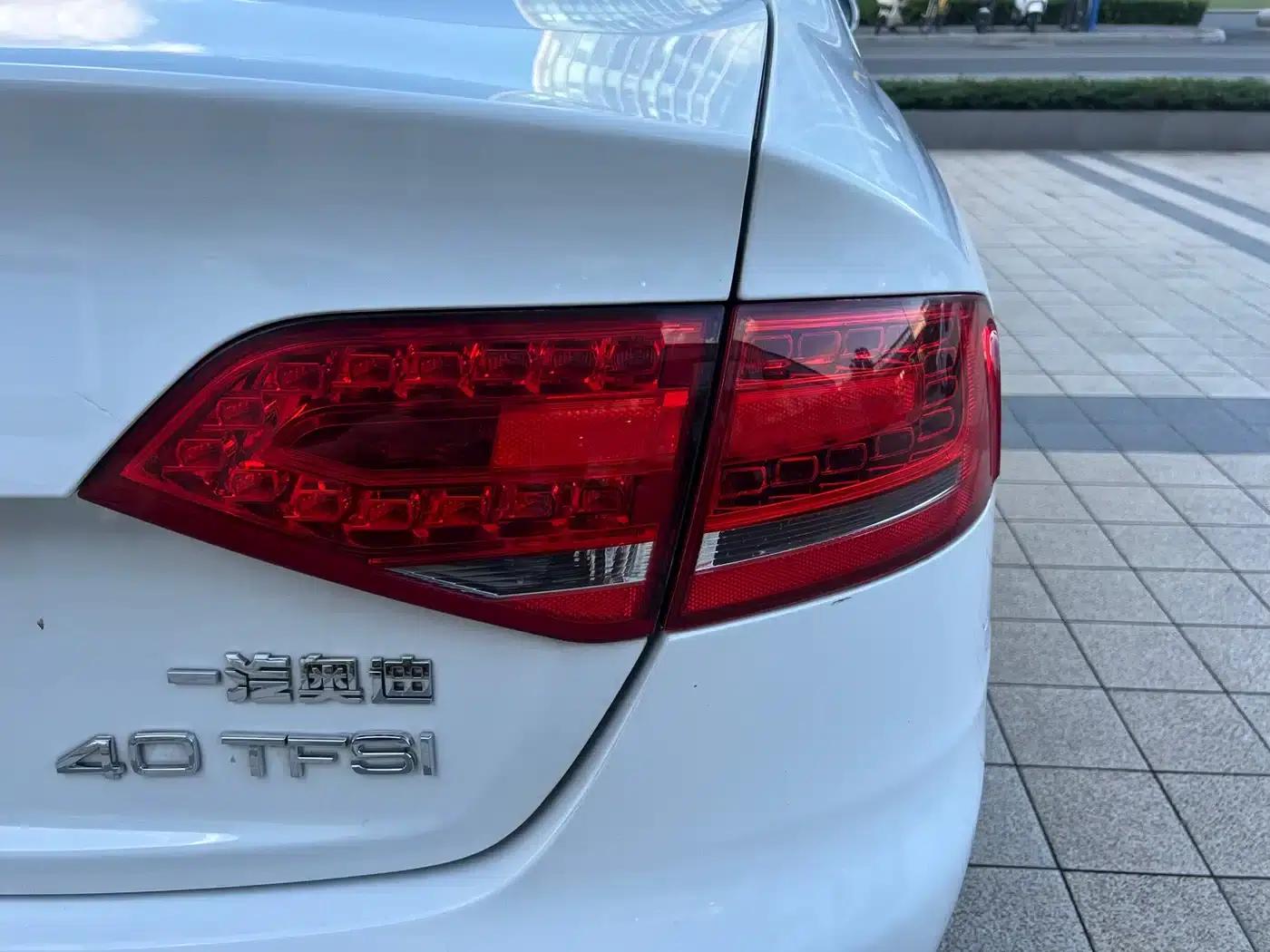 Audi A4L 2012 2.0 TFSI Automatic Comfort — миниатюра 15