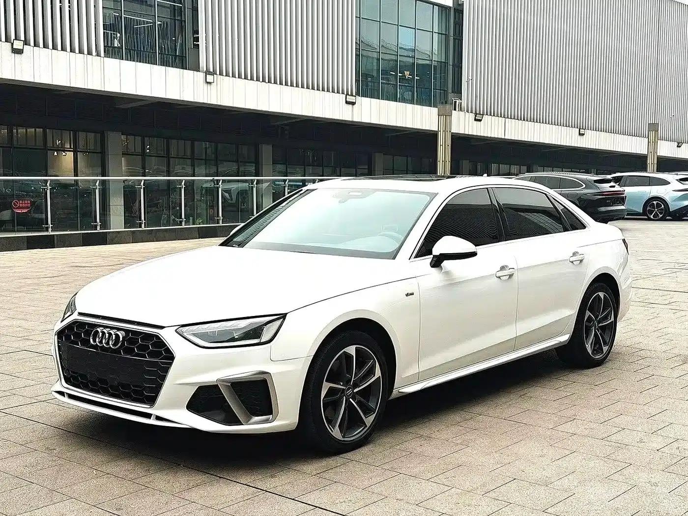 Audi A4L 2022 40 TFSI Fashion Dynamic Edition — миниатюра 1