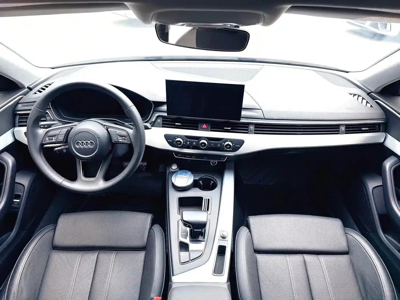 Audi A4L 2022 40 TFSI Fashion Dynamic Edition — миниатюра 13