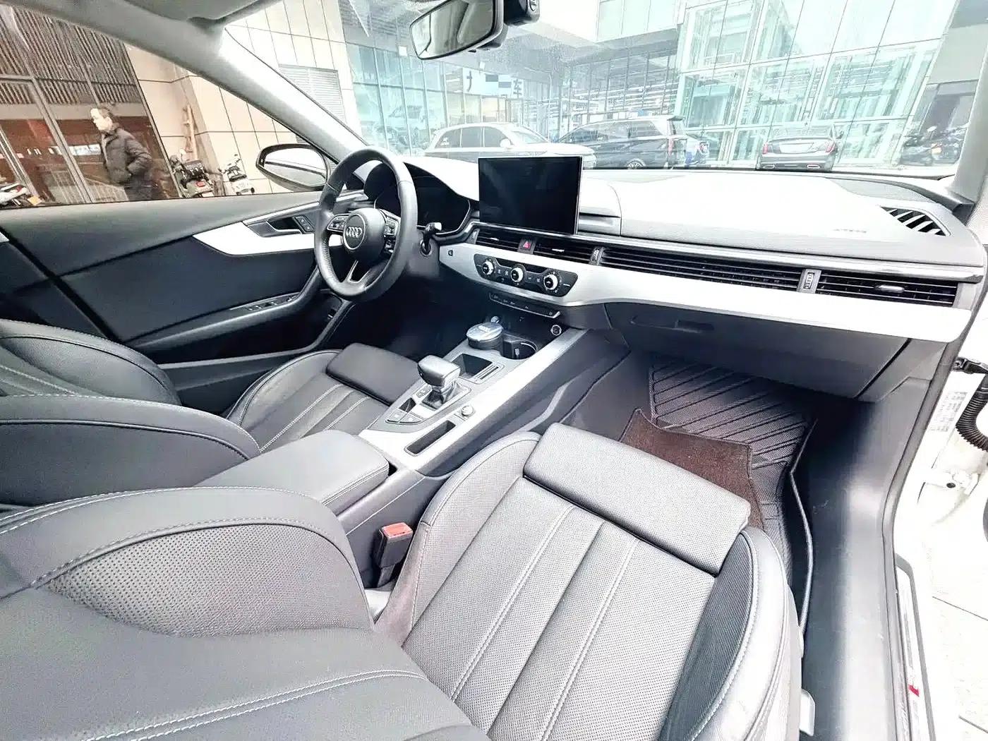 Audi A4L 2022 40 TFSI Fashion Dynamic Edition — миниатюра 15