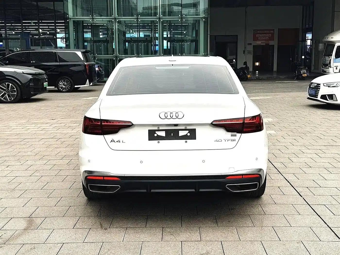 Audi A4L 2022 40 TFSI Fashion Dynamic Edition — миниатюра 5
