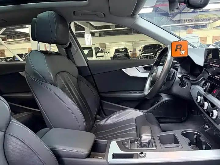 Audi A4L 2022 40 TFSI Fashion Dynamic Edition — миниатюра 12