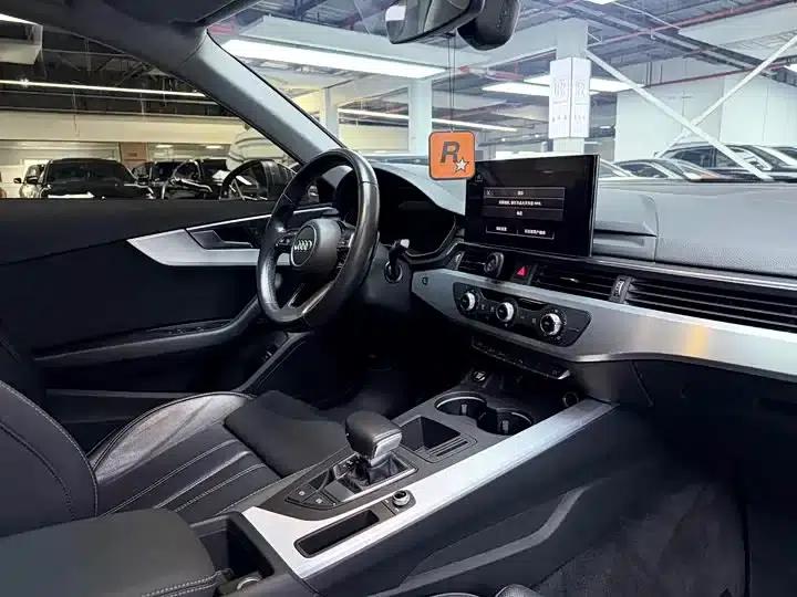 Audi A4L 2022 40 TFSI Fashion Dynamic Edition — миниатюра 13