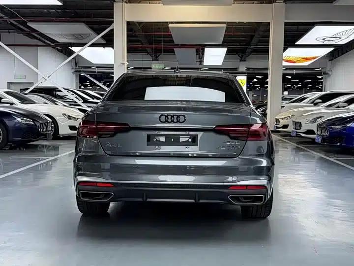 Audi A4L 2022 40 TFSI Fashion Dynamic Edition — миниатюра 20