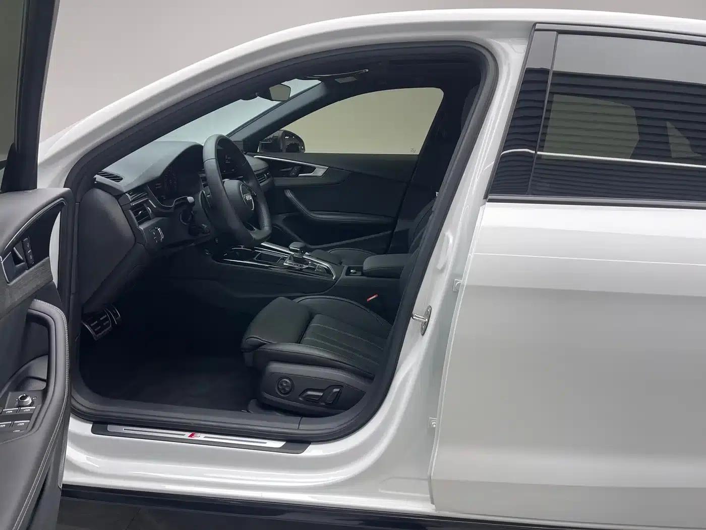 Audi A4L 2023 40 TFSI Luxury Dynamic — миниатюра 15
