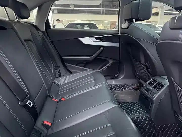 Audi A4L 2020 40 TFSI Luxury Dynamic — миниатюра 13