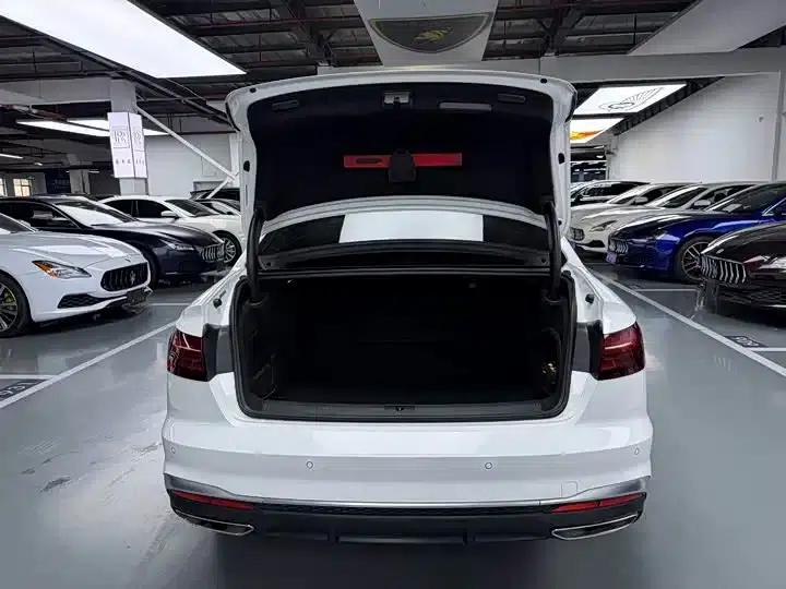 Audi A4L 2020 40 TFSI Luxury Dynamic — миниатюра 18