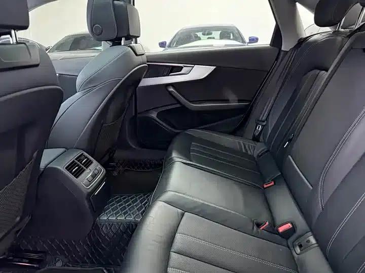 Audi A4L 2020 40 TFSI Luxury Dynamic — миниатюра 8