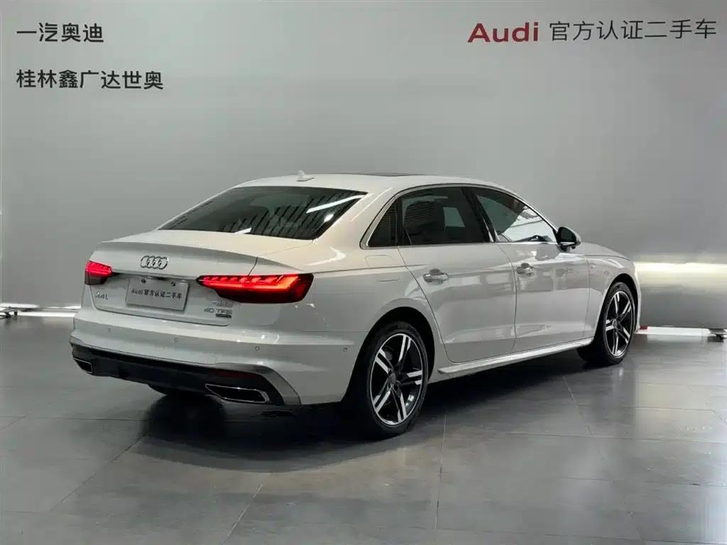 Audi A4L 2020 40 TFSI quattro Luxury Dynamic — миниатюра 4