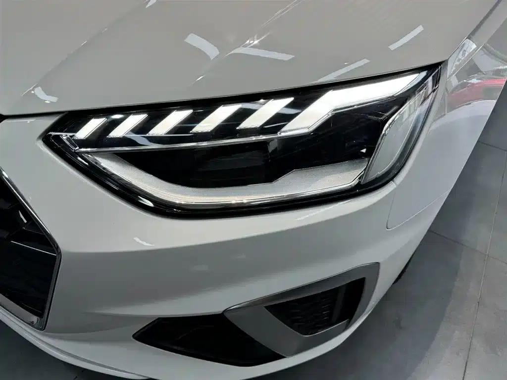 Audi A4L 2020 40 TFSI quattro Luxury Dynamic — миниатюра 8