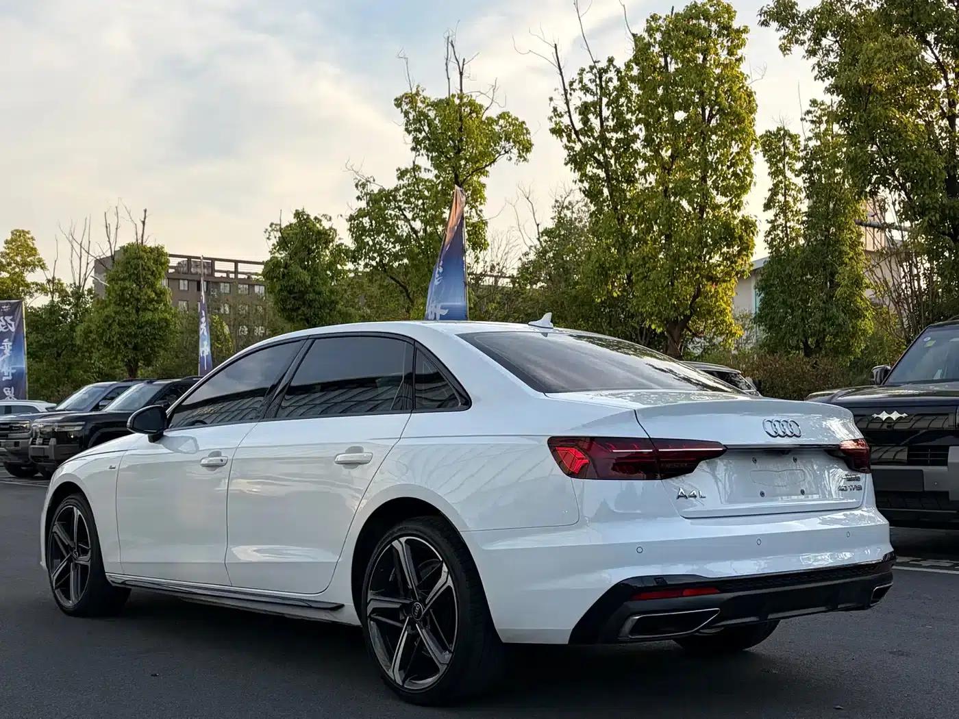 Audi A4L 2024 40 TFSI Luxury Dynamic — миниатюра 14
