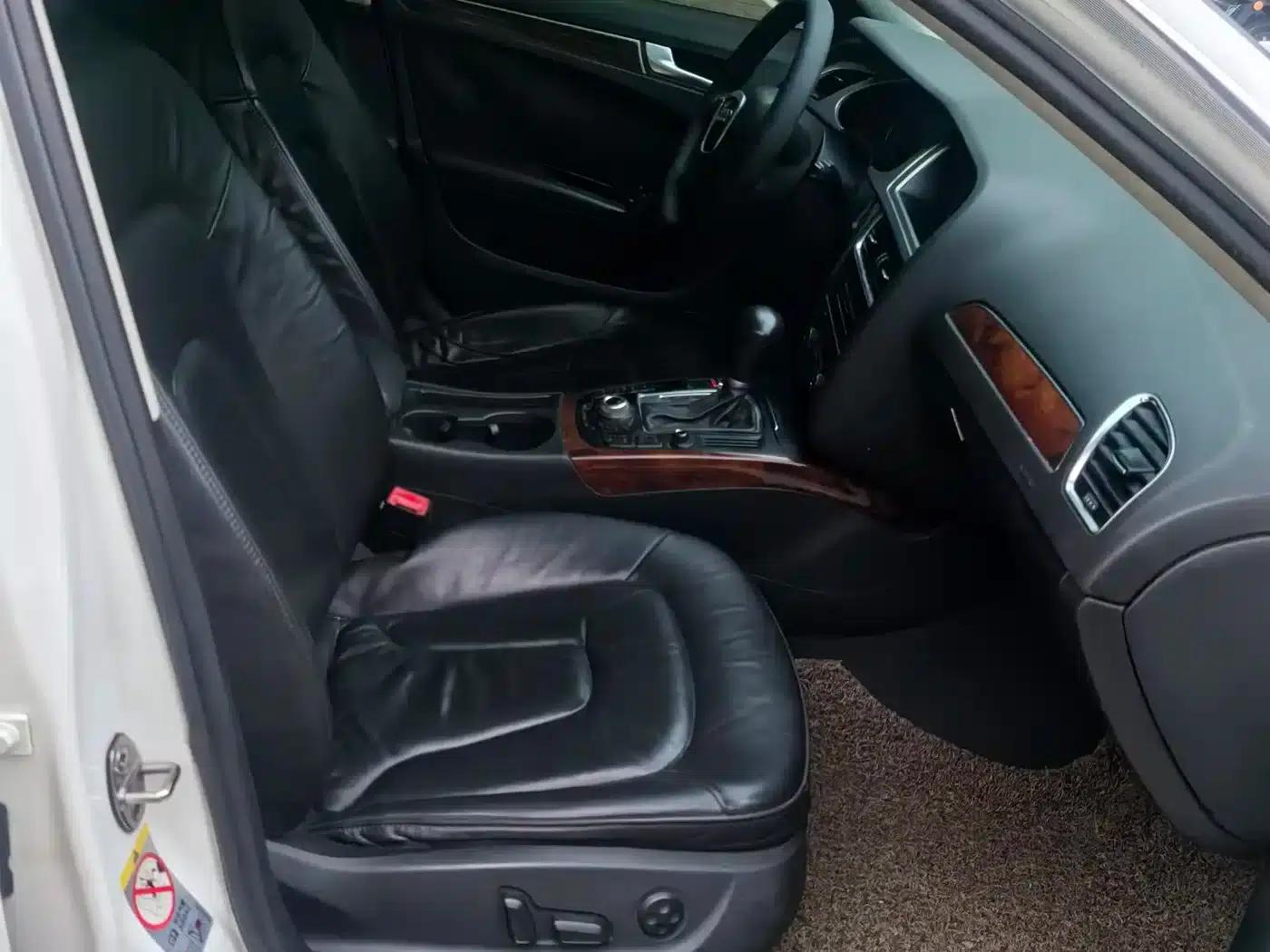 Audi A4L 2011 2.0 TFSI Standard Edition — миниатюра 16