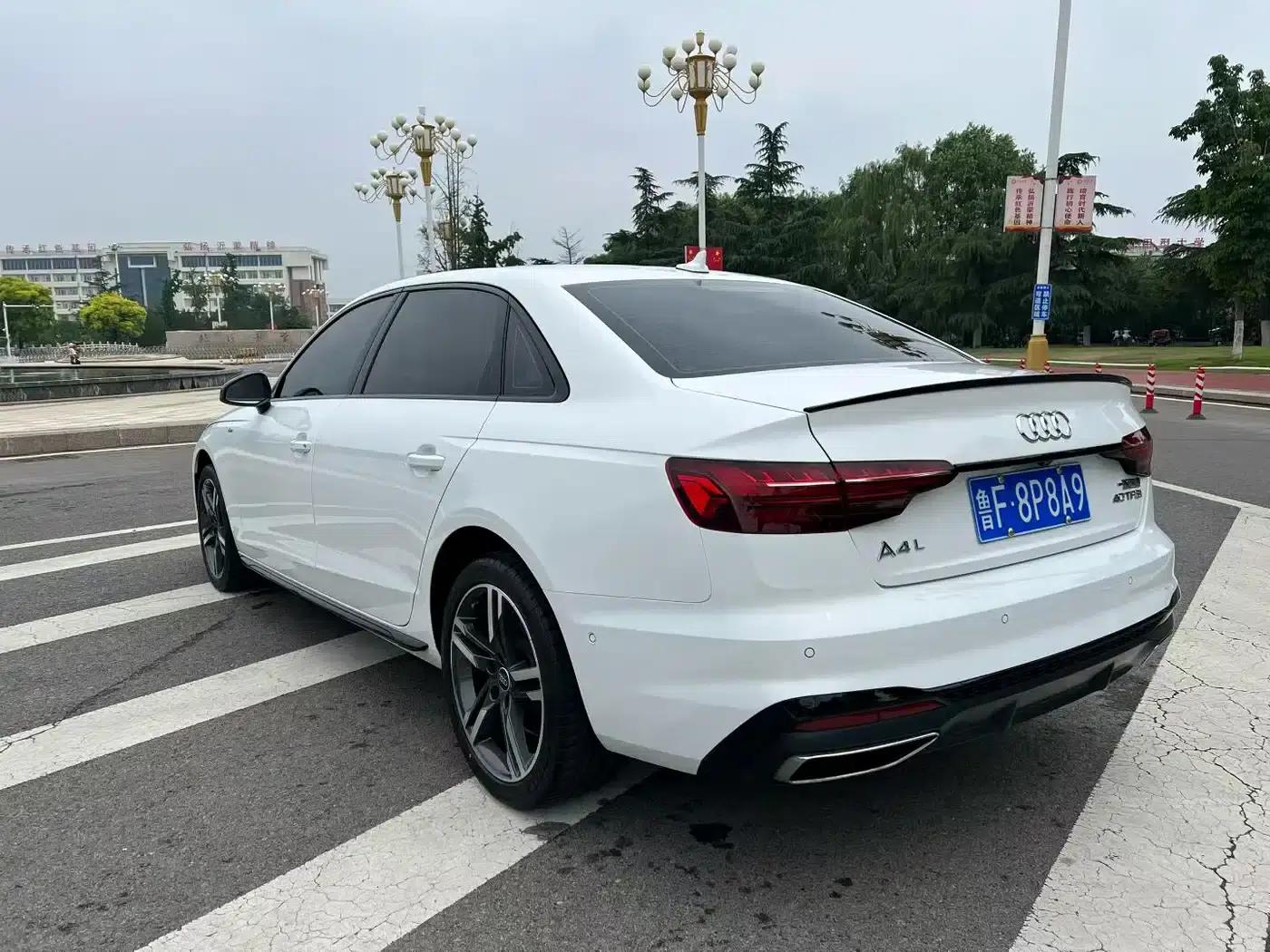 Audi A4L 2022 40 TFSI Luxury Dynamic — миниатюра 9