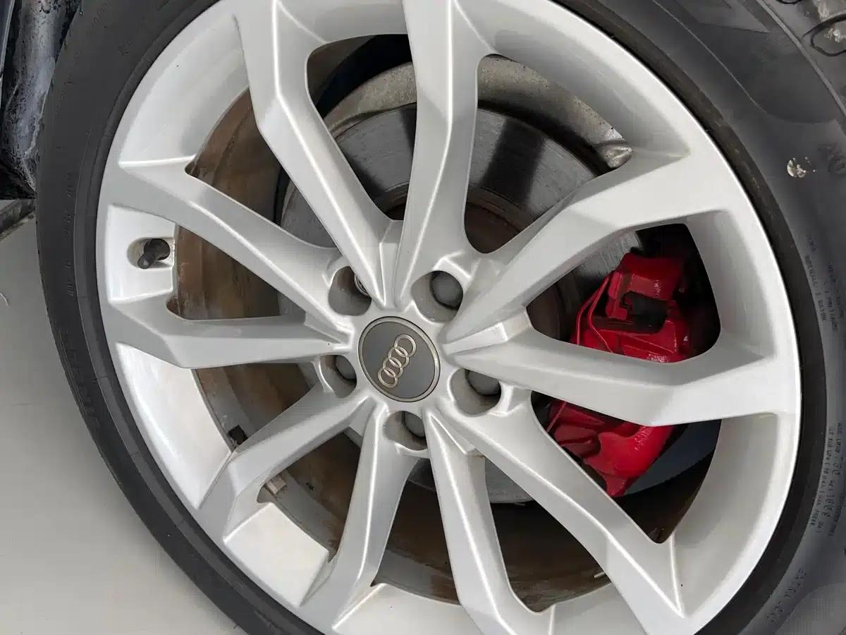 Audi A4L 2019 40 TFSI Fashion Edition (National V Emission Standard) — миниатюра 12