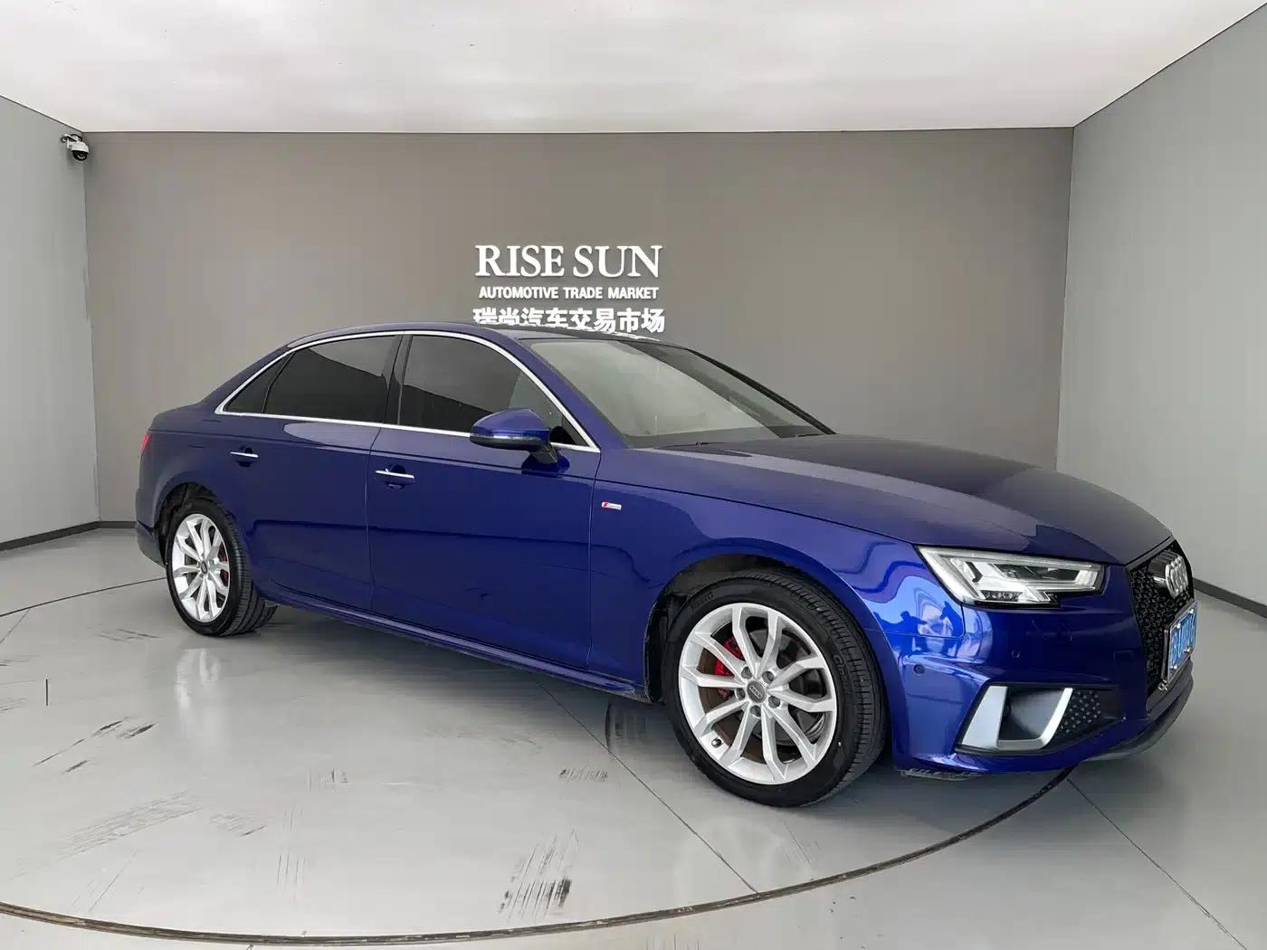 Audi A4L 2019 40 TFSI Fashion Edition (National V Emission Standard) — миниатюра 3