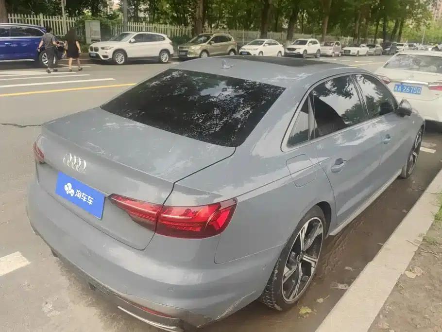 Audi A4L 2022 40 TFSI quattro RS Package (Sports Edition) — миниатюра 3