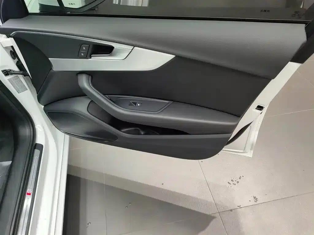 Audi A4L 2019 40 TFSI Fashion Edition (China VI Emission Standard) — миниатюра 18