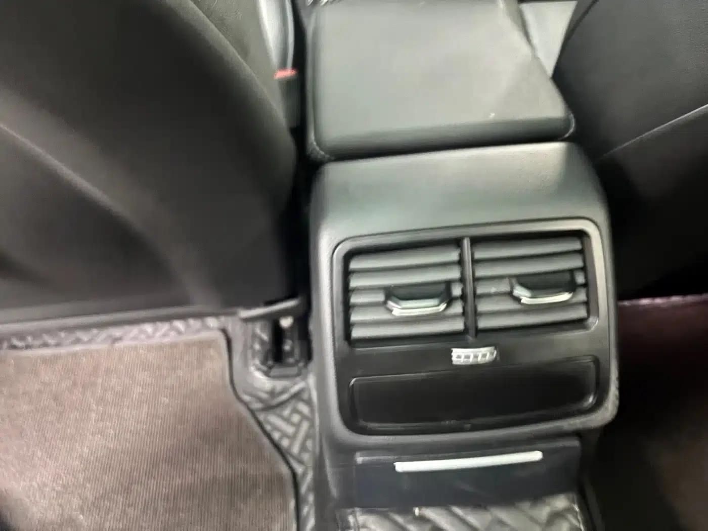 Audi A4L 2020 40 TFSI Fashion Dynamic Edition — миниатюра 8