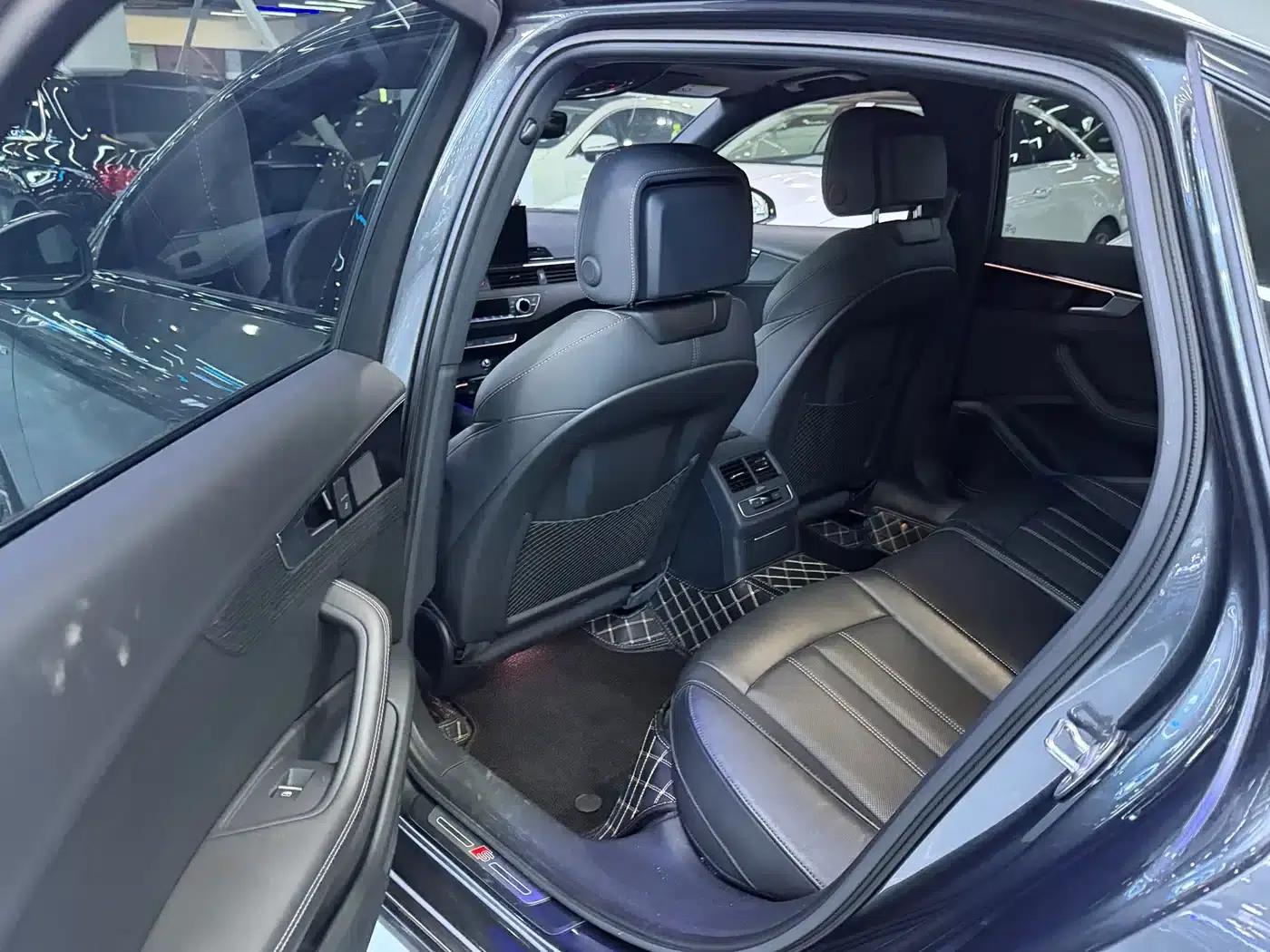 Audi A4L 2023 40 TFSI Luxury Dynamic — миниатюра 4