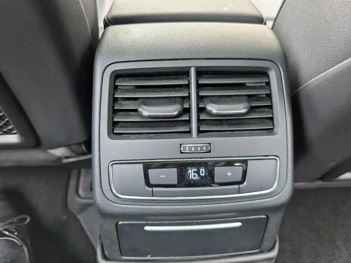 Audi A4L 2020 40 TFSI Luxury Dynamic — миниатюра 15
